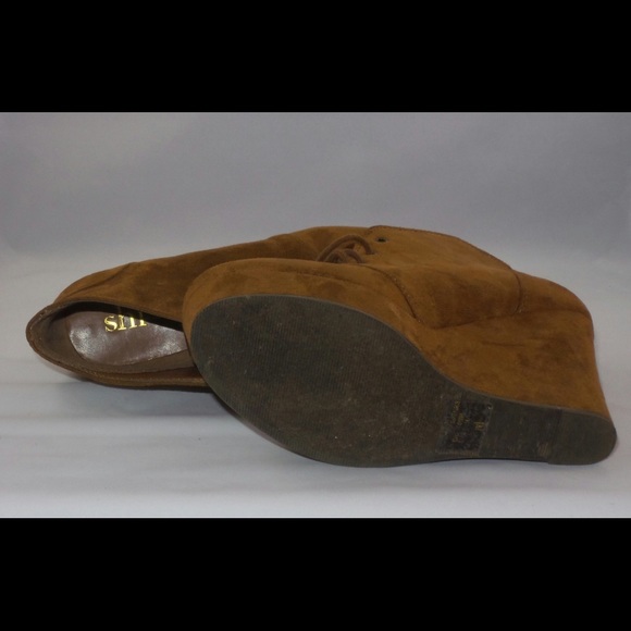 *SOLD* Suede Wedge Booties - Picture 4 of 4